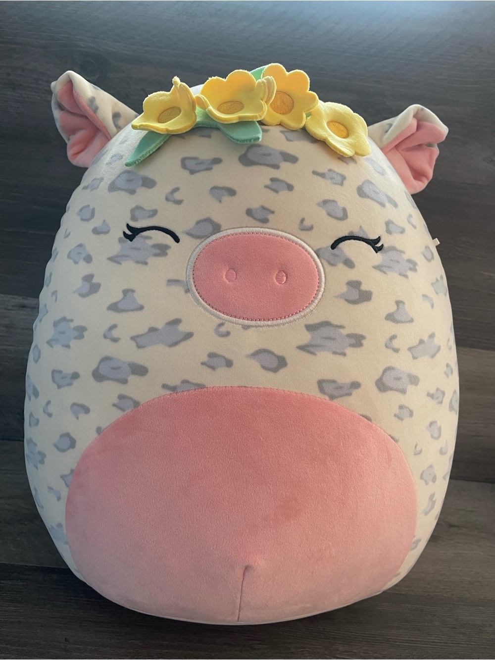 Squishmallows Plush Pig with Yellow Flower Crown - Pink & Gray